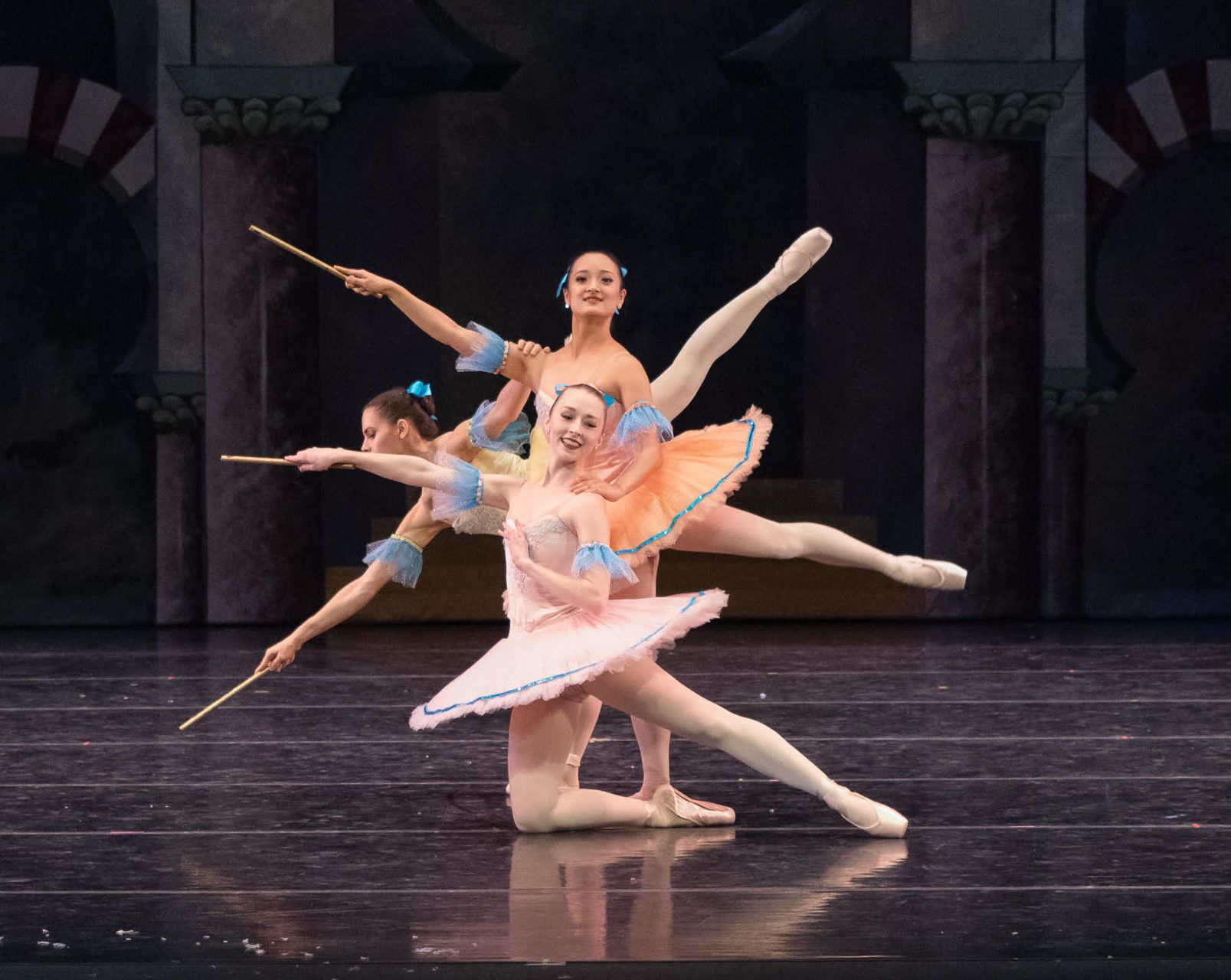 2019 Reed flutes end pose (2).jpg